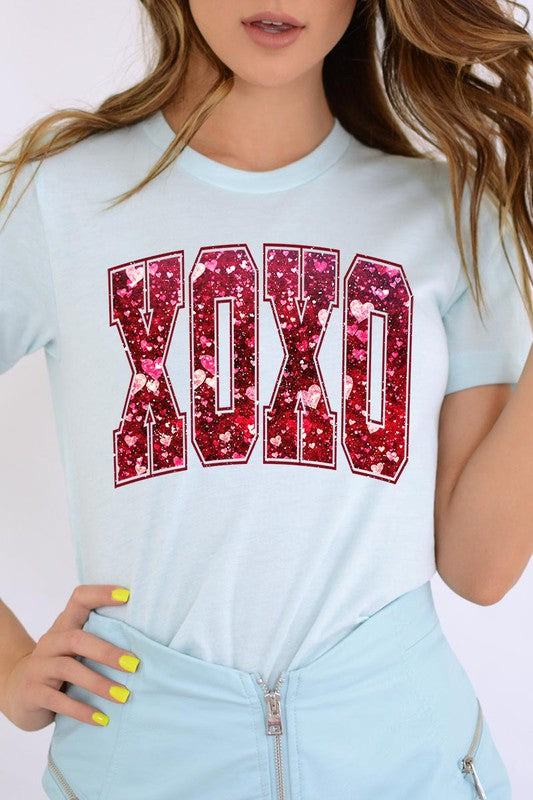 UNISEX SHORT SLEEVE XOXO T-Shirt free shipping -Oh Em Gee Boutique