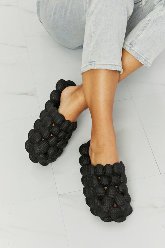 NOOK JOI Laid Back Bubble Slides in Black free shipping -Oh Em Gee Boutique