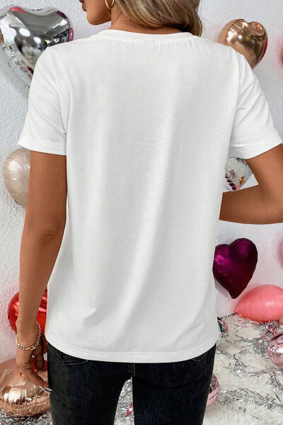 XOXO Lip Graphic Round Neck T-Shirt free shipping -Oh Em Gee Boutique